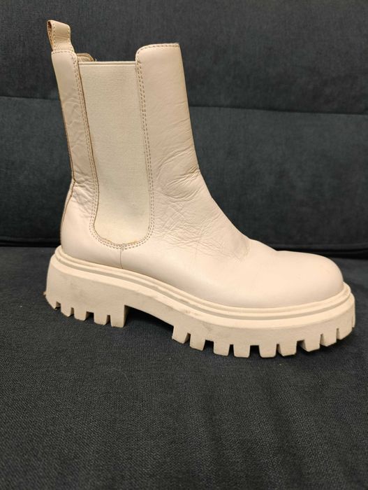 Дамски зимни боти BADURA