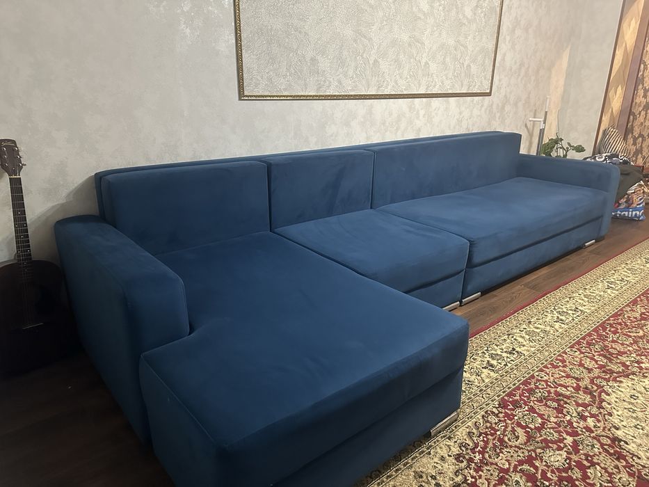 Диван для гостиной