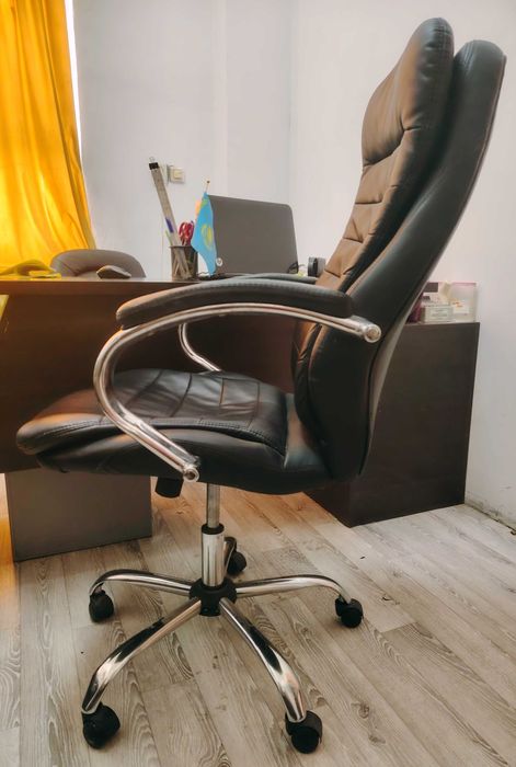 Офисная мебель, кресло