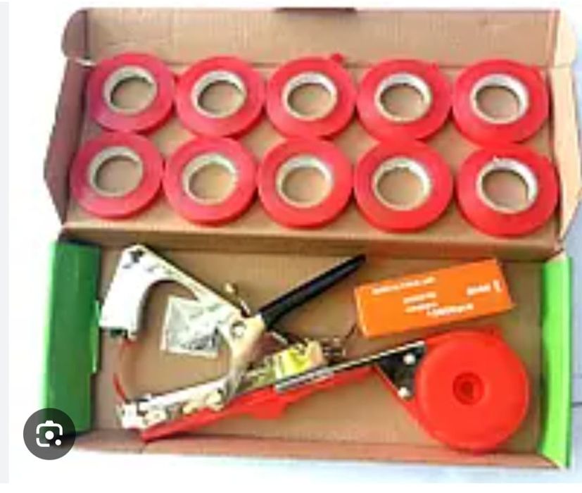 Тапенер сатылады.