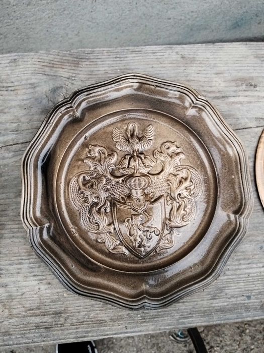 Farfurii decorative vintage bronz alama