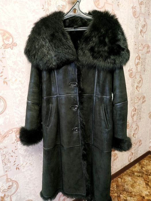 Продам дублёнку женскую