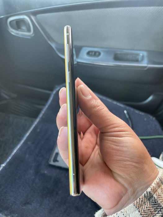 Samsung not 10 xolati yaxshi