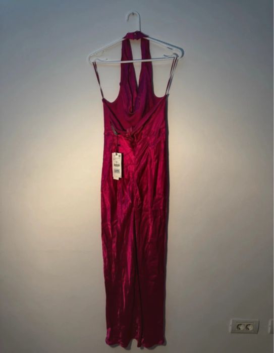 Rochie lunga satinata cu spatele gol, marimea M, Zara