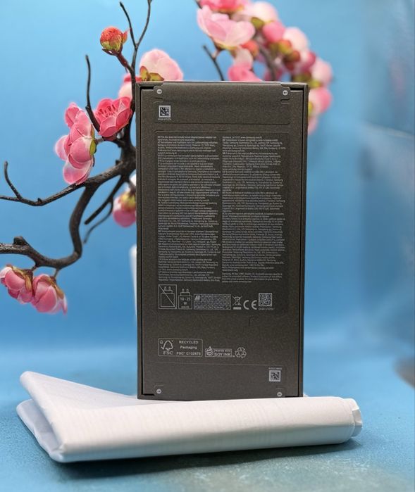 НОВ!!! Samsung Galaxy S26, 12GB RAM, 512GB, 5G, Sky Blue + адаптер