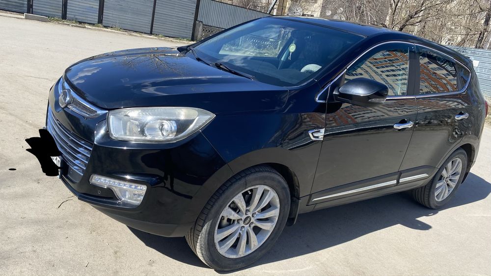 Продам автомобиль кроссовер