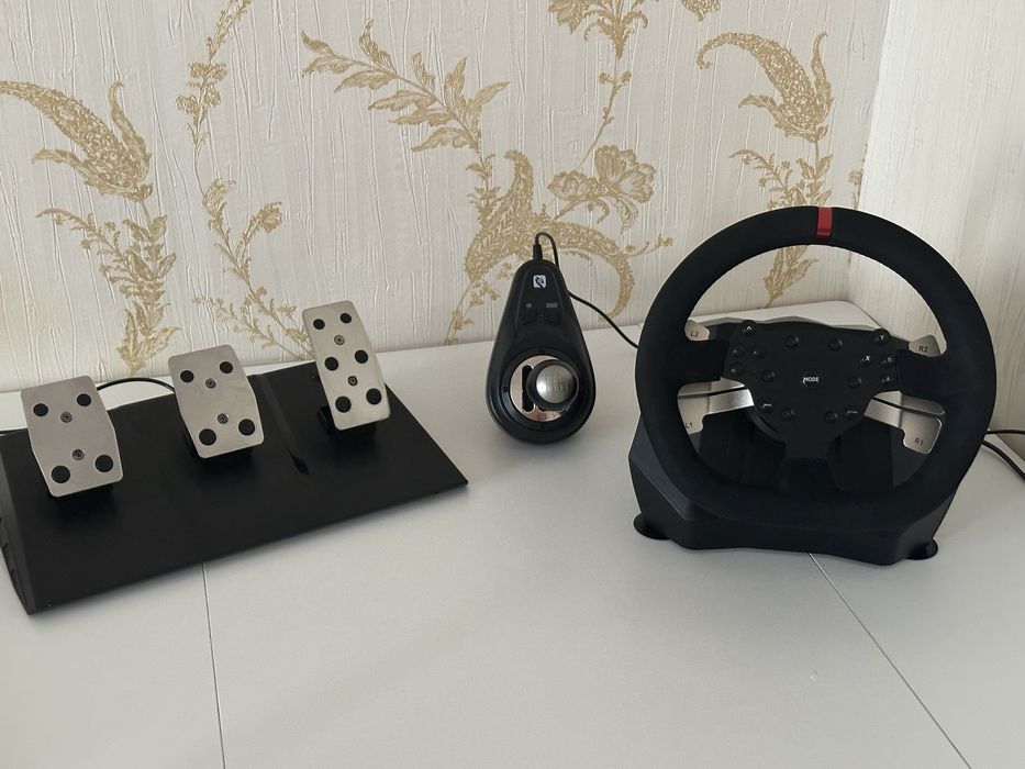 Продам игровой руль