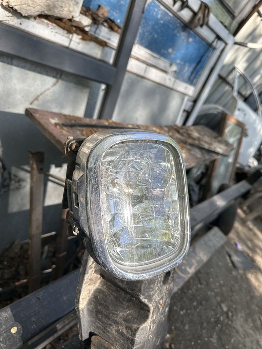 Продается на субару форестер до 2000 г подходит