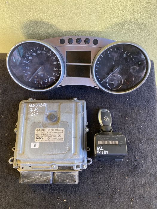 Kit Pornire Mercedes ML 3.0 CDI V6 Pret 1000 lei