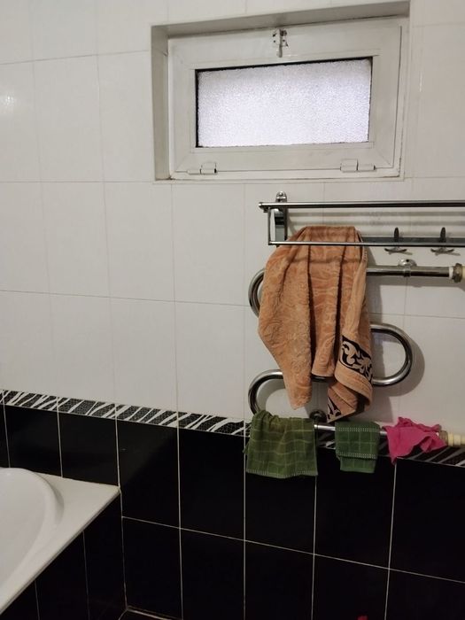 Срочно прадам Куйлюк базар Тц компосс 2/2/4  56000$