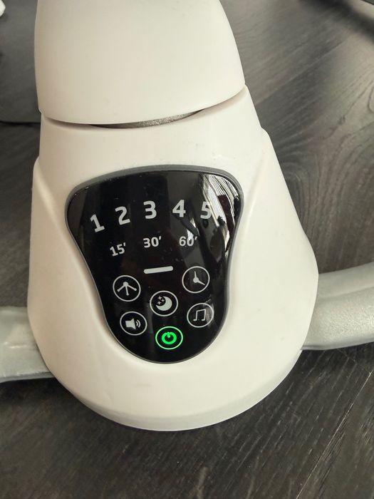 Електрическа люлка-шезлонг Cangaroo