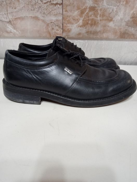 Кожаная обувь ботинки