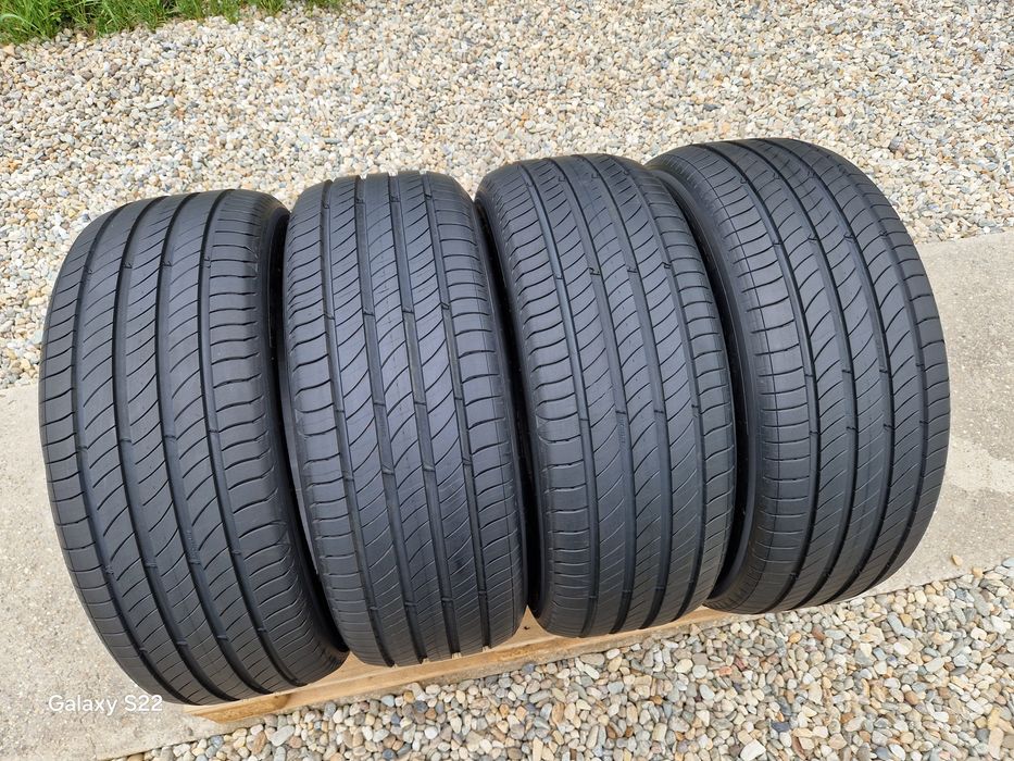 4anvelope vara aprx Noi 235 55 18 Michelin 2025