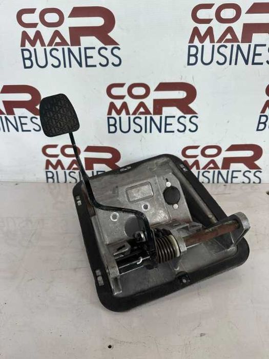 Suport pedalier MERCEDES ATEGO 818 fab 2023 cod piesa A94029401
