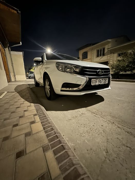 Lada Vesta ideal moshina