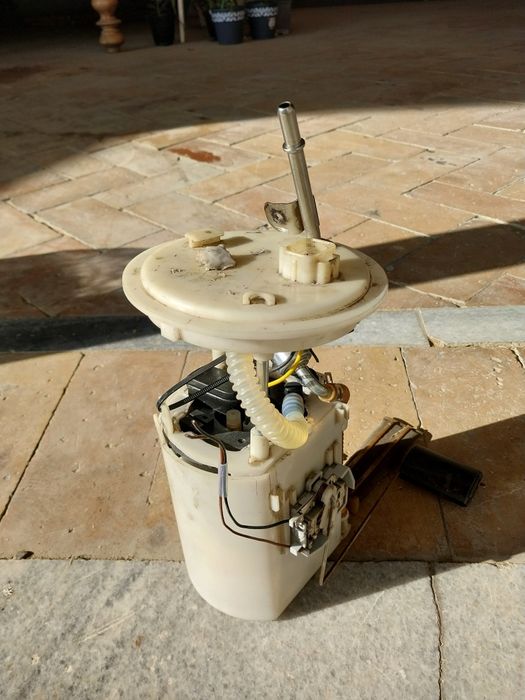 Hunday elantra benzin nasos kamplekt peredelka bo'lgan sotiladi