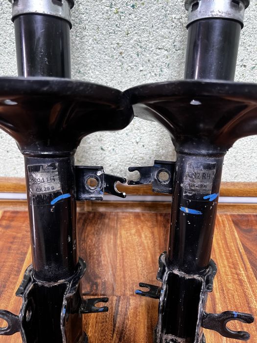 Продам армотизаторы нексия 3