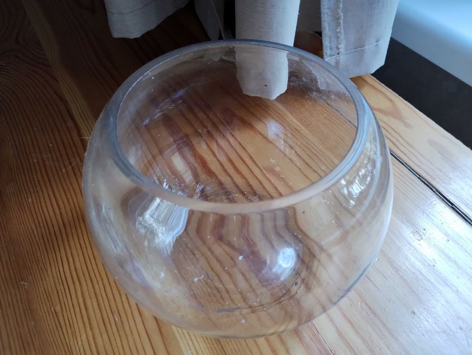 Сватбени  и празнични артикули