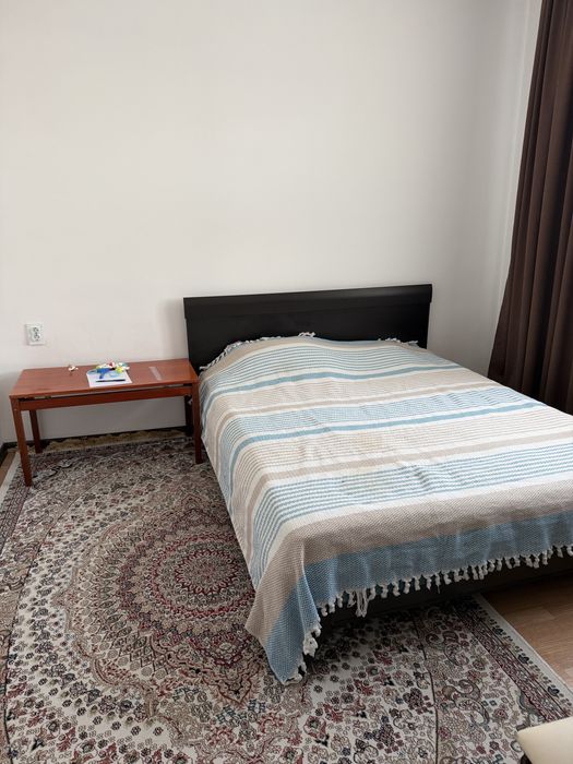 Продам ковёр б/у