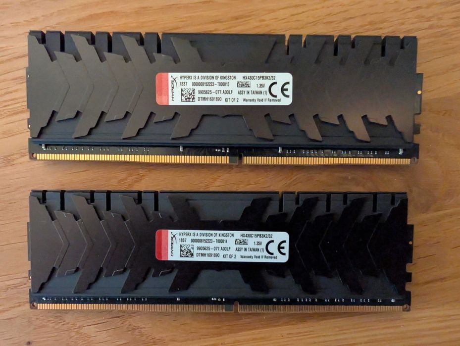 Memorie RAM kit 32 GB (2 x 16 GB) DDR4 HyperX Predator Black