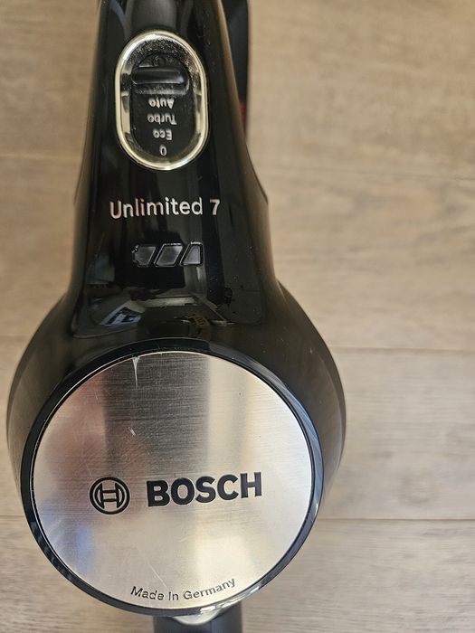 Прахосмукачка Bosch Unlimited 7