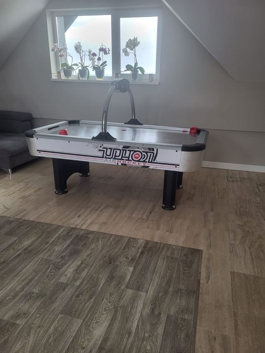 Masă Air Hockey profesională Buffalo Typhoon 7Ft (Placă Inox) – Stare Excelentă