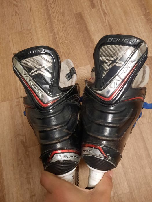 Продам коньки Размер 40,5