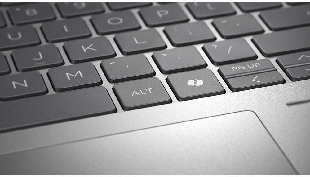 HP EliteBook 660 G11 16" WUXGA  Intel Core Ultra 5 135U  16 GB  256 GB