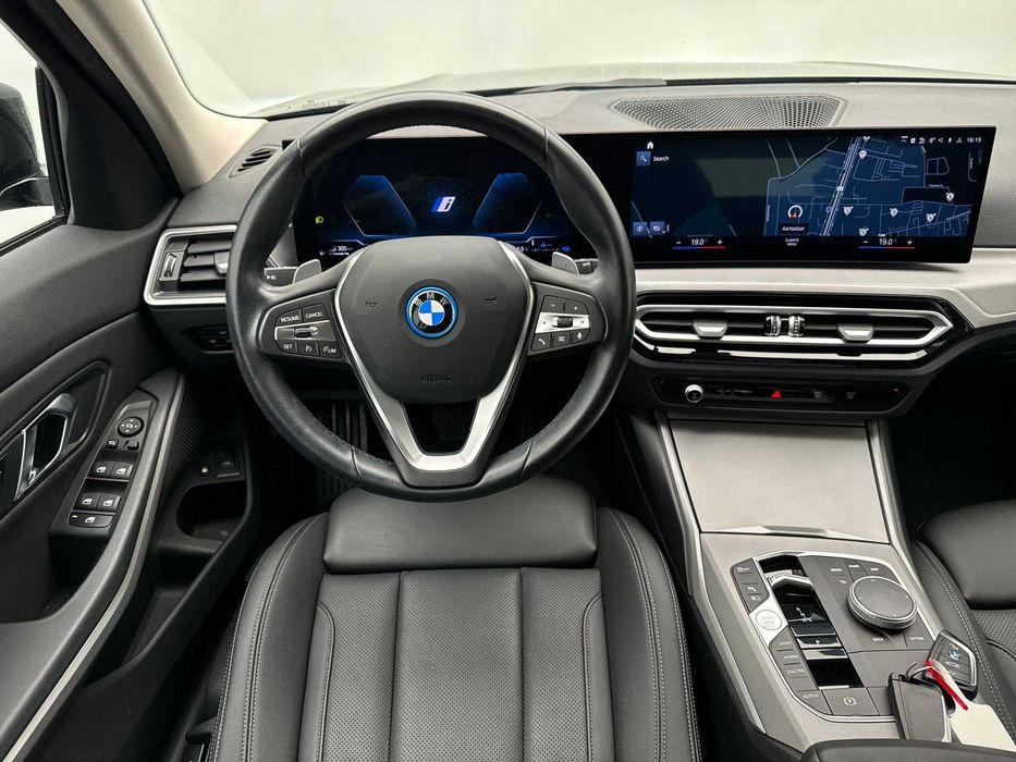 BMW Seria 3 G21 320e Touring PHEV