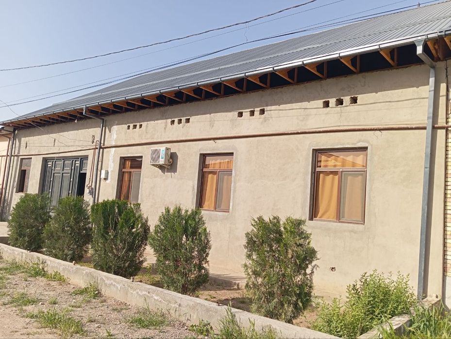 6 сотихли ховли сотилади