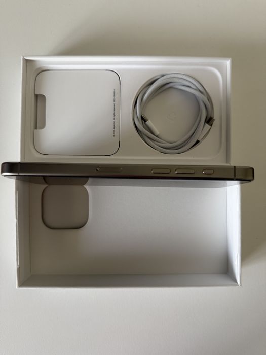 Anunț vânzare iPhone 15 Pro Max – 256GB