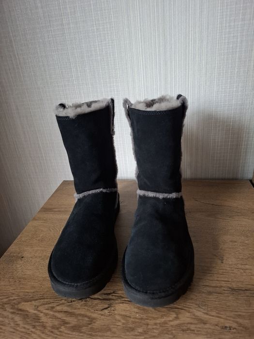 UGG дамски ботуши 37 номер.