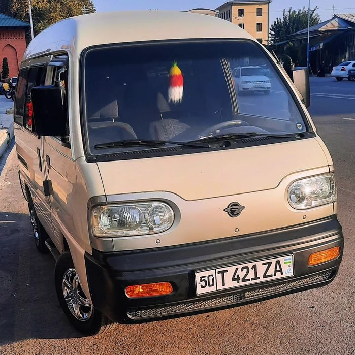 Дамас сотилади 2009 йил 3200$