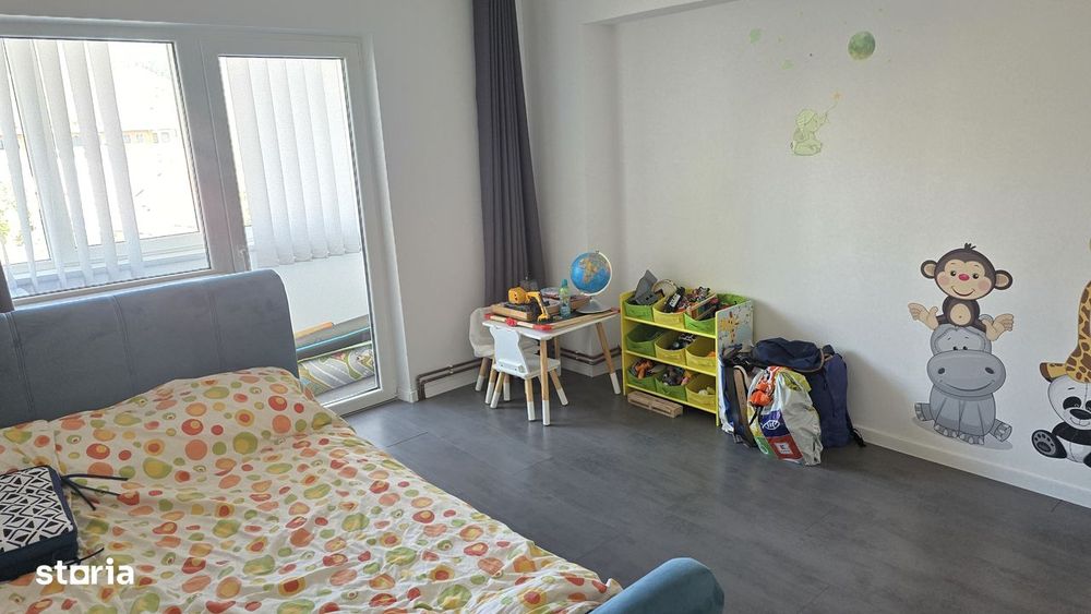 Vand apartament 2 camere decomandat, Deva, I. Maniu, etaj 3, mobilat