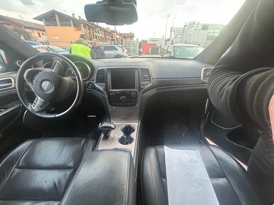 Jeep Grand Cherokee WK2 3.0 CRD Summit на части