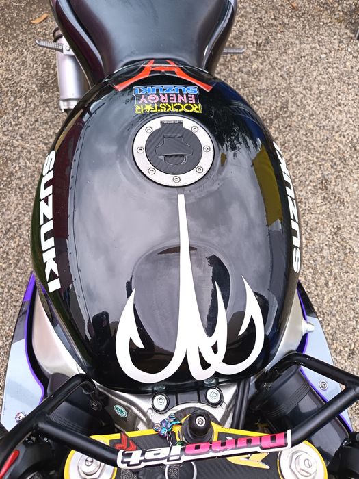 REZERVOARE / MOTO / suzuki / gsxr / 600 / 750 / SRAD