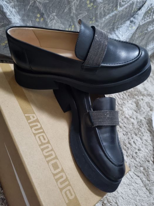 Продам кожаные лоферы (натуралка)