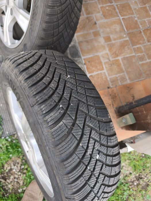 Jante aliaj 16 plus cauciucuri de iarnă hankook  205/60/16