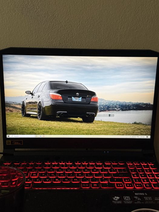 Геймърски лаптоп Acer Nitro 5 + Монитор Samsung