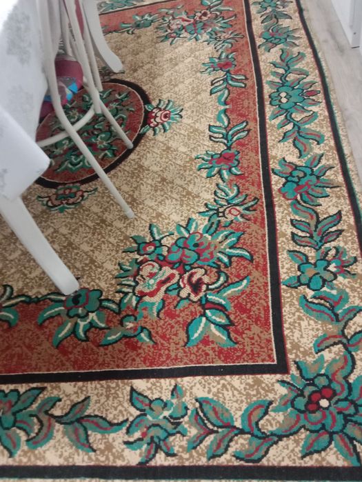 Продается ковер 2*3