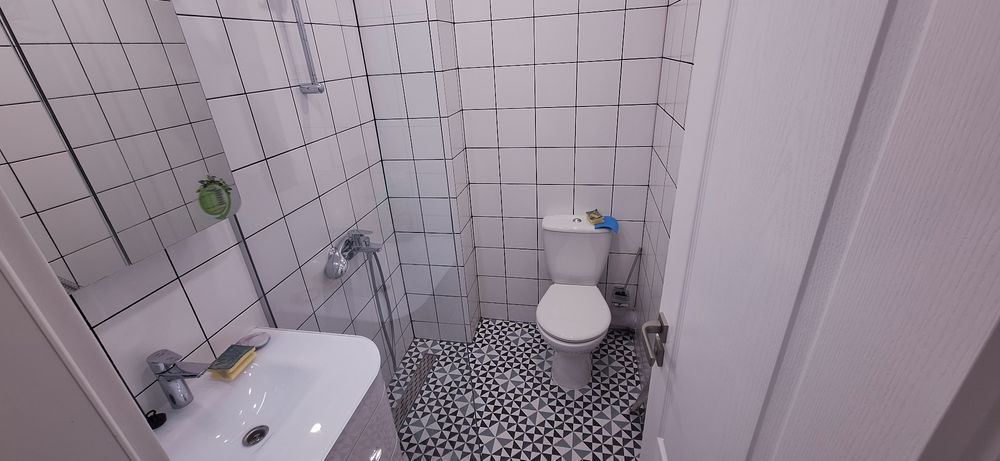 Дава се под наем Тристаен апартамент в София, Хиподрума - 105 кв.м за 714 € - Снимка #9