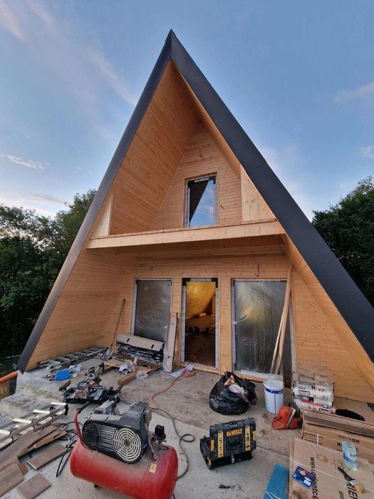 Vând cabane tip A-frame