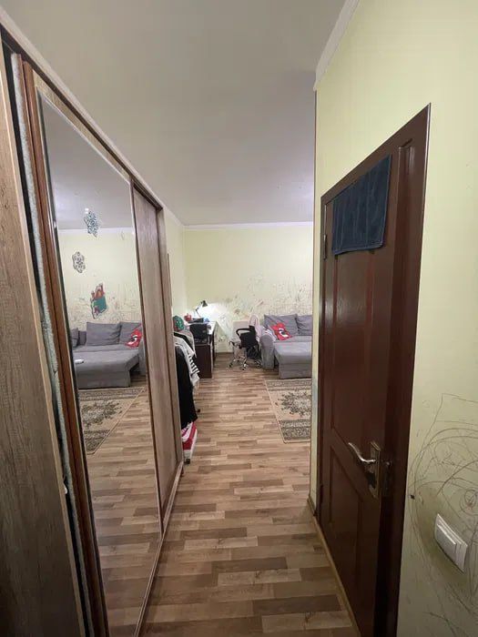 Продажа квартиры Максим горький бий художник салам чайхана художник