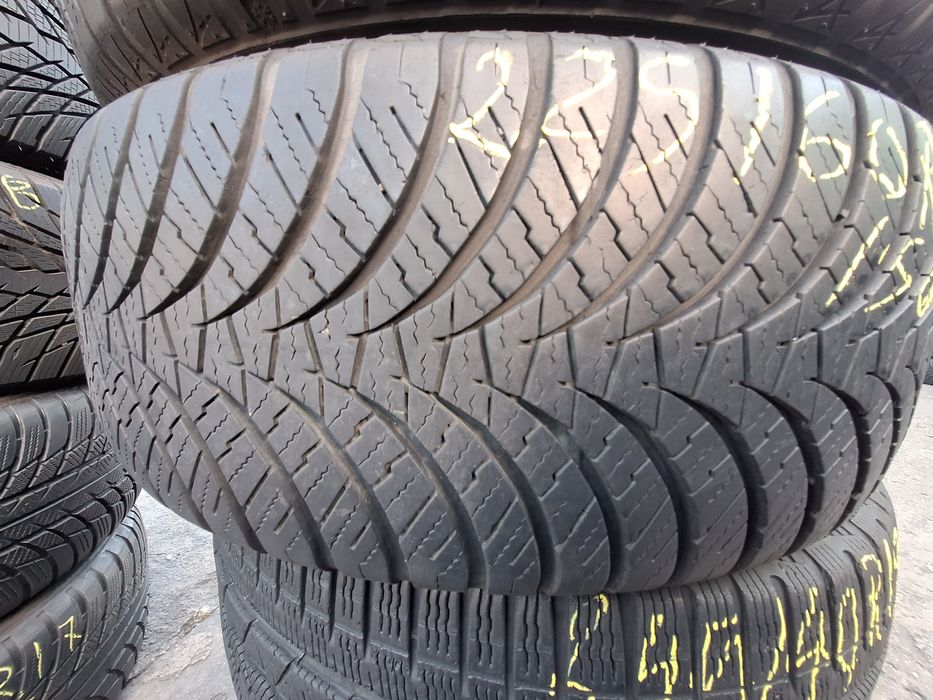 2 anvelope allseasons 225/60r17 Kumho 2019 Montaj Gratuit