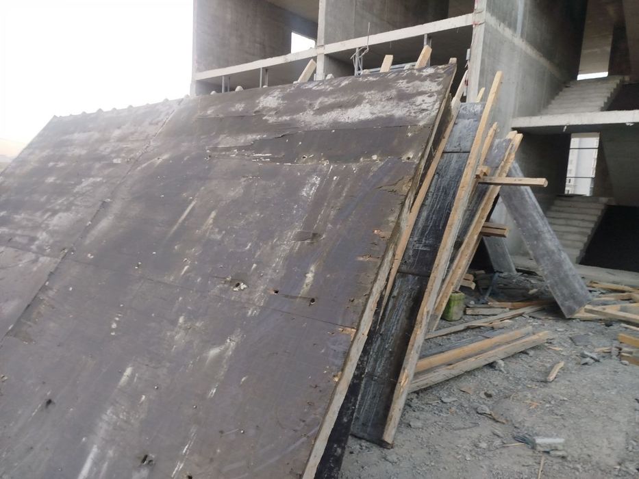 Продается фанера 90000 за кв