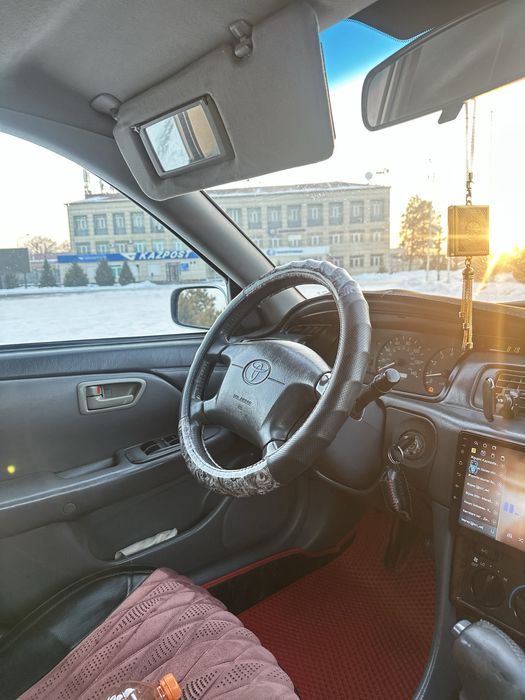 Камри 25 американец