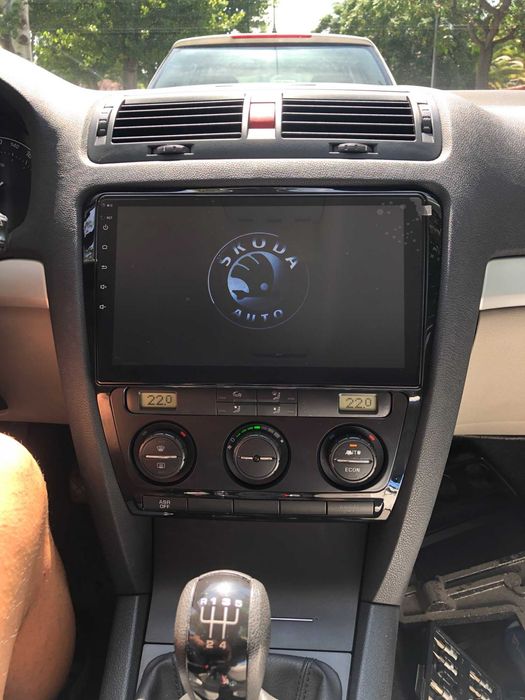 Мултимедия 10" Android 14 CARPLAY за SKODA OCTAVIA 2 RDS DSP GPS