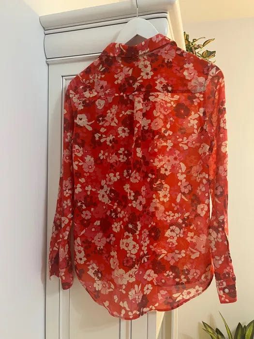 Vând cămașa Gant 34/XS