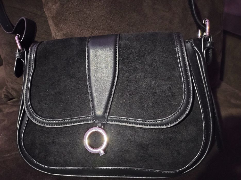 Дамска чанта - нова