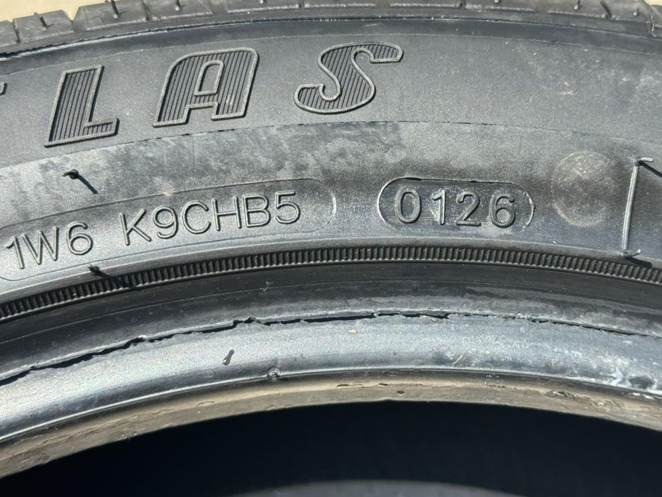 1бр.лятна гума 225/45/18 95W 26г.